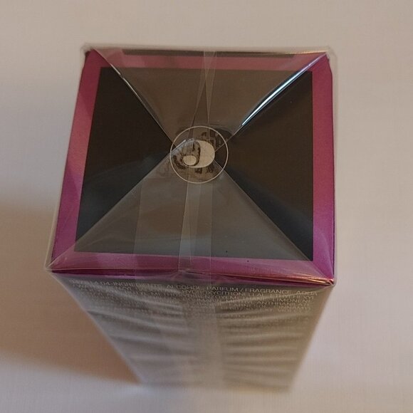 Yes I Am Fabulous Cacharel BNIB Sealed 30ml - Picture 5 of 6